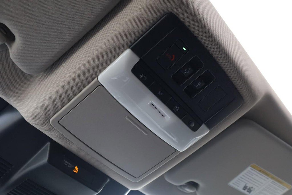 New 2026 Nissan Rogue SV image 18