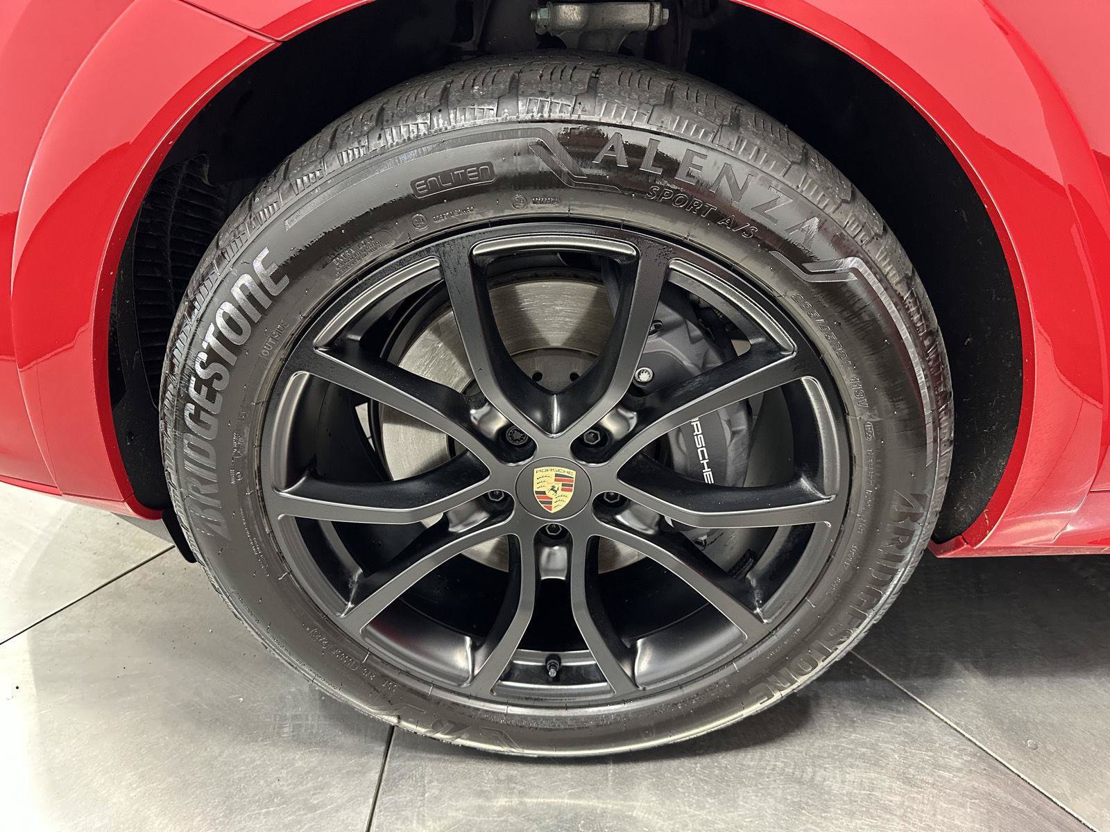 Certified 2026 Porsche Cayenne Coupe AWD/4WD image 11