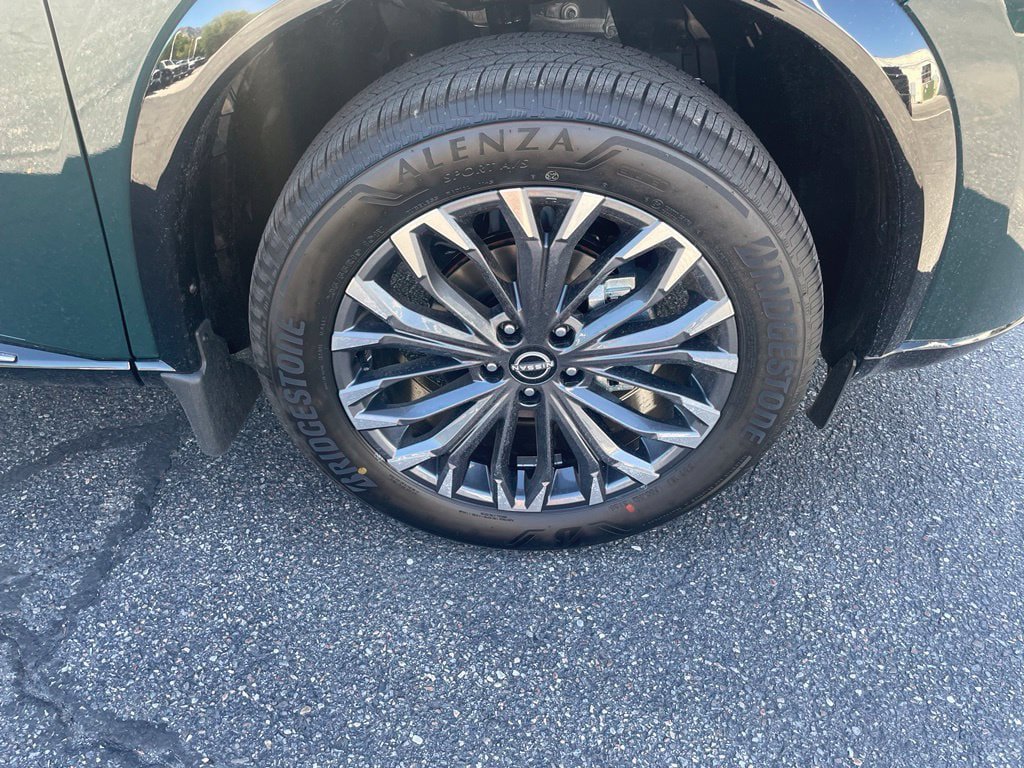 New 2026 Nissan Rogue Platinum AWD/4WD image 32