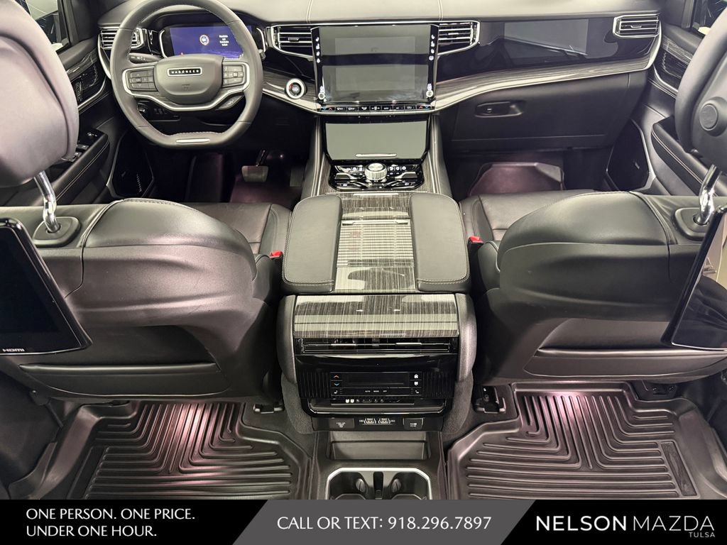 Used 2022 Jeep Wagoneer Series III w/ Premium Group I AWD/4WD image 51