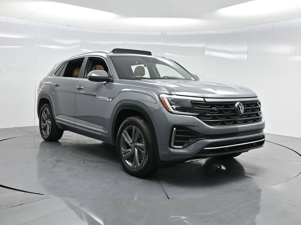 Used 2024 Volkswagen Atlas Cross Sport SEL R-Line image 47