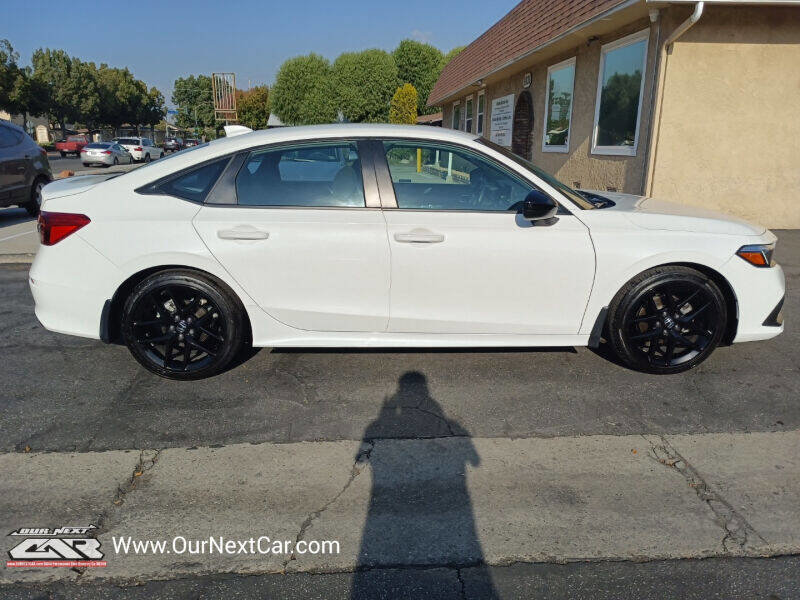 Used 2023 Honda Civic Sport image 9