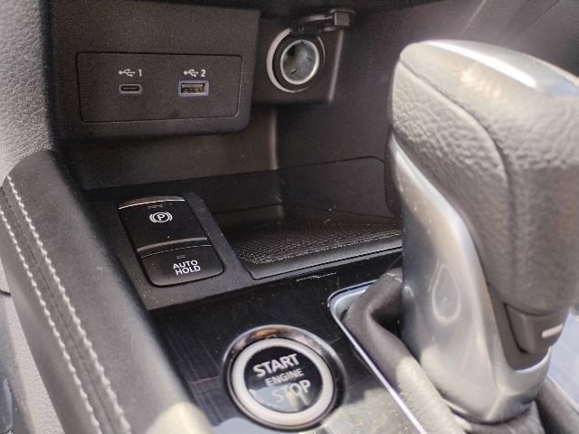 Used 2023 Nissan Kicks SV FWD image 17