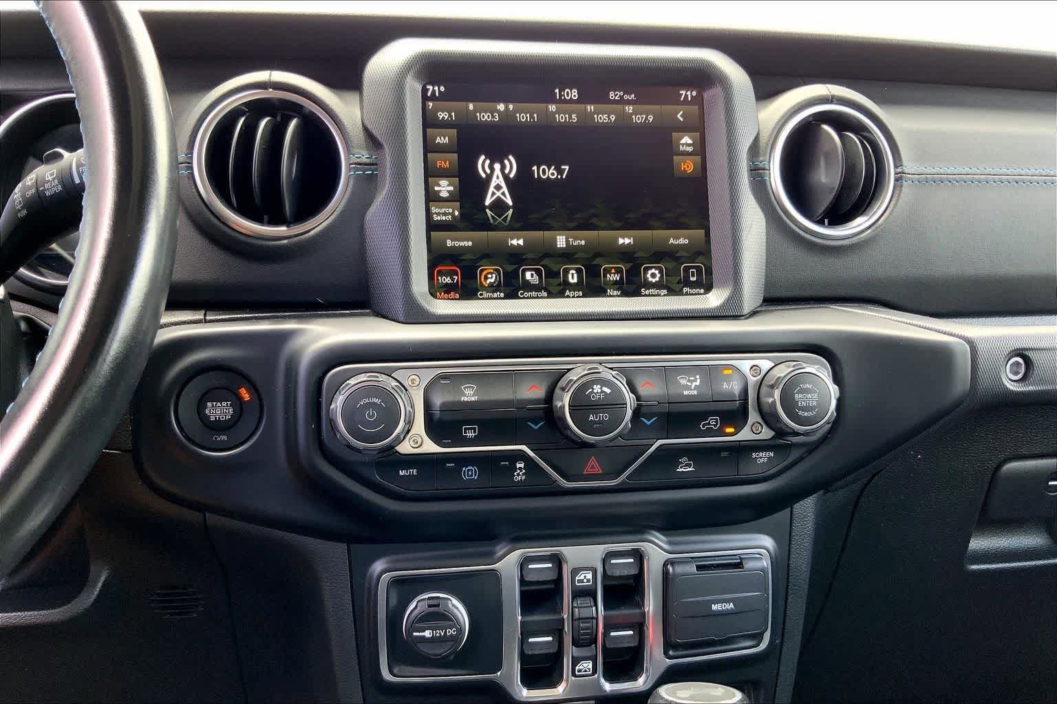Used 2022 Jeep Wrangler Unlimited Rubicon 4xe AWD/4WD image 35