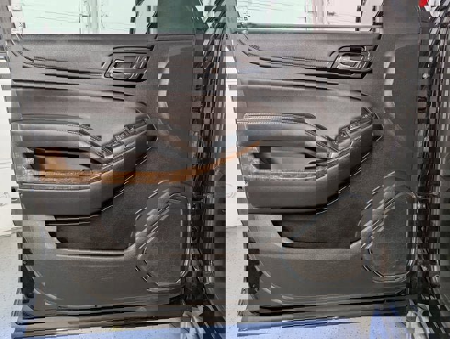 Used 2015 Chevrolet Tahoe LS image 17