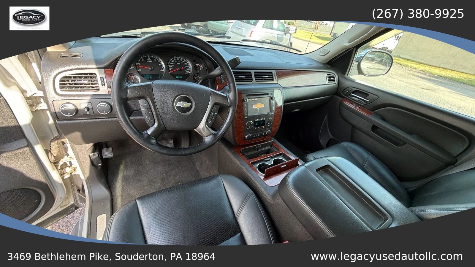 Used 2012 Chevrolet Avalanche LTZ AWD/4WD image 36