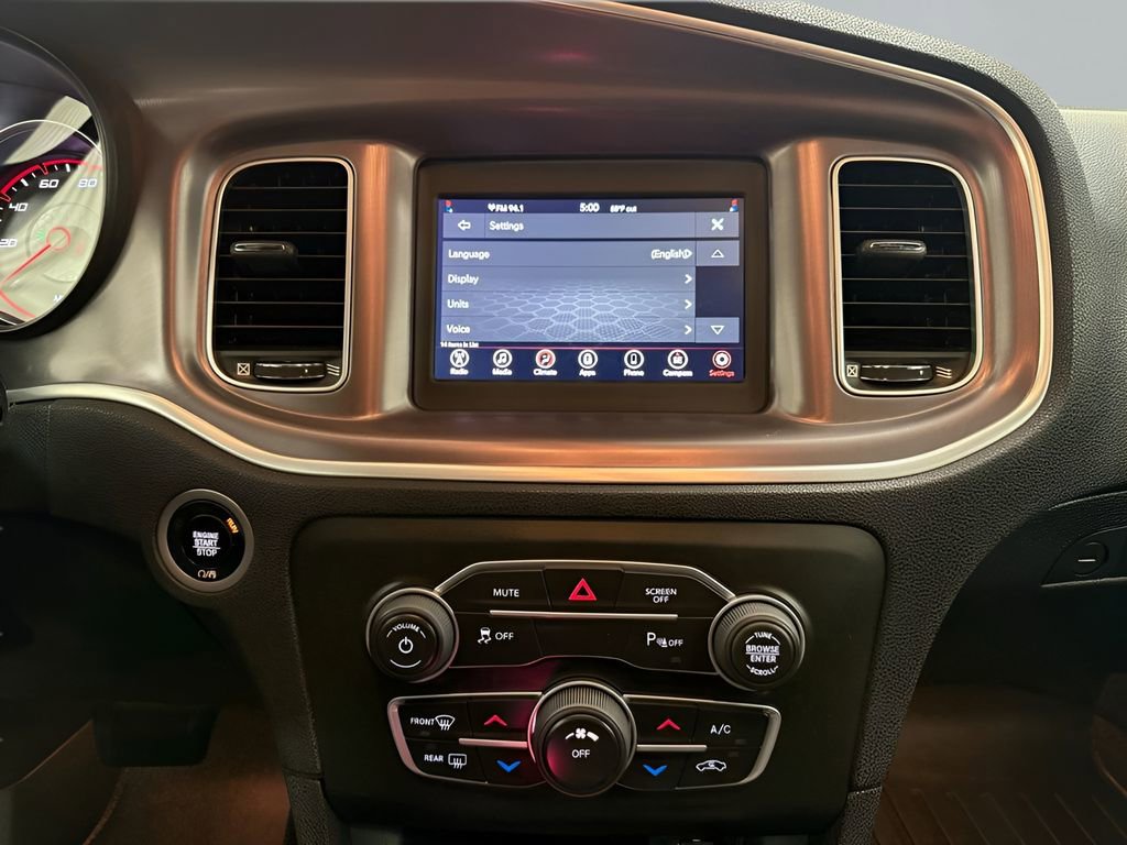 Used 2022 Dodge Charger SXT image 24