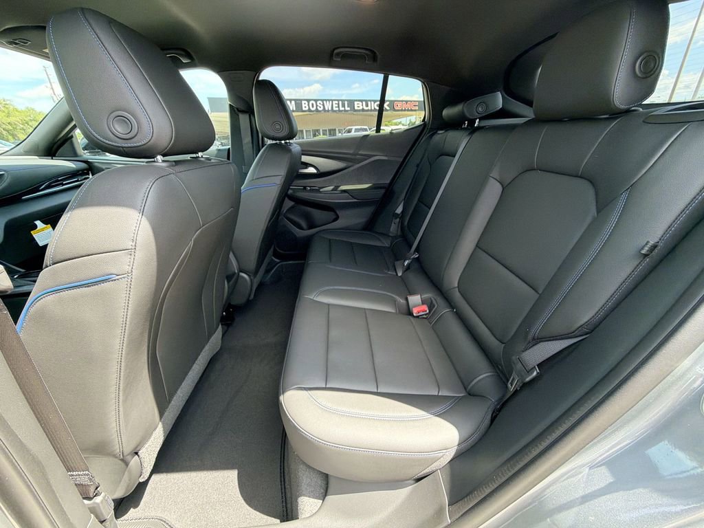 New 2026 Buick Envista Sport Touring w/ Convenience I Package FWD image 17