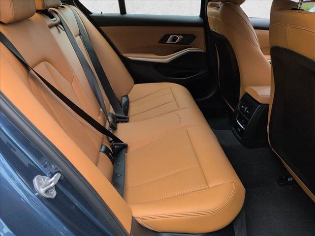 Used 2025 BMW 330i Sedan RWD image 21