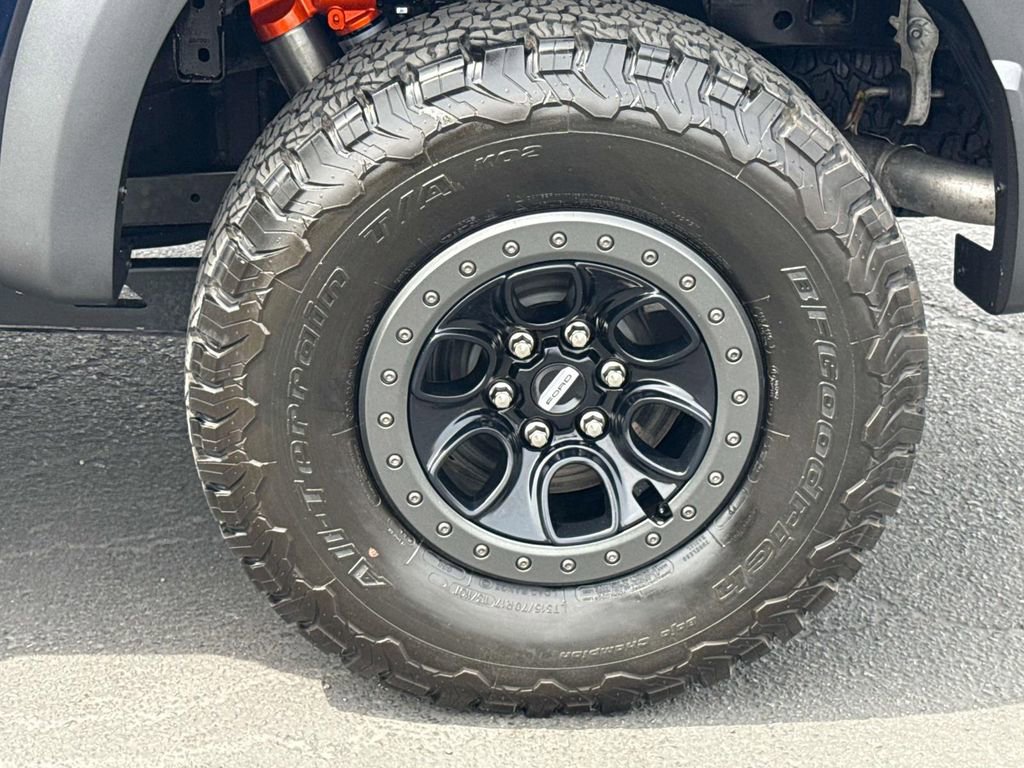 Certified 2022 Ford F150 Raptor w/ Equipment Group 801A High image 33