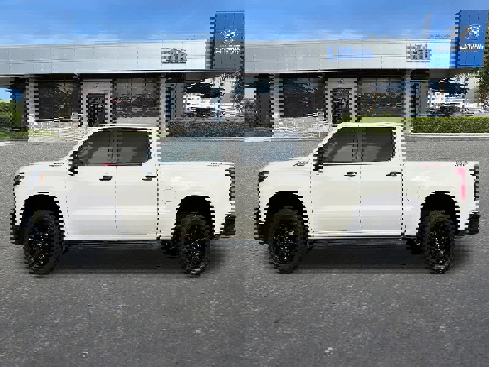 Used 2021 Chevrolet Silverado 1500 LT Trail Boss image 6