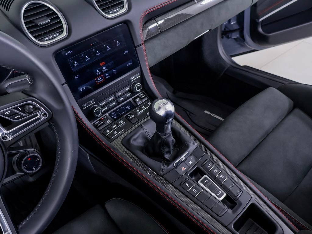 Certified 2025 Porsche 718 Boxster GTS RWD image 19