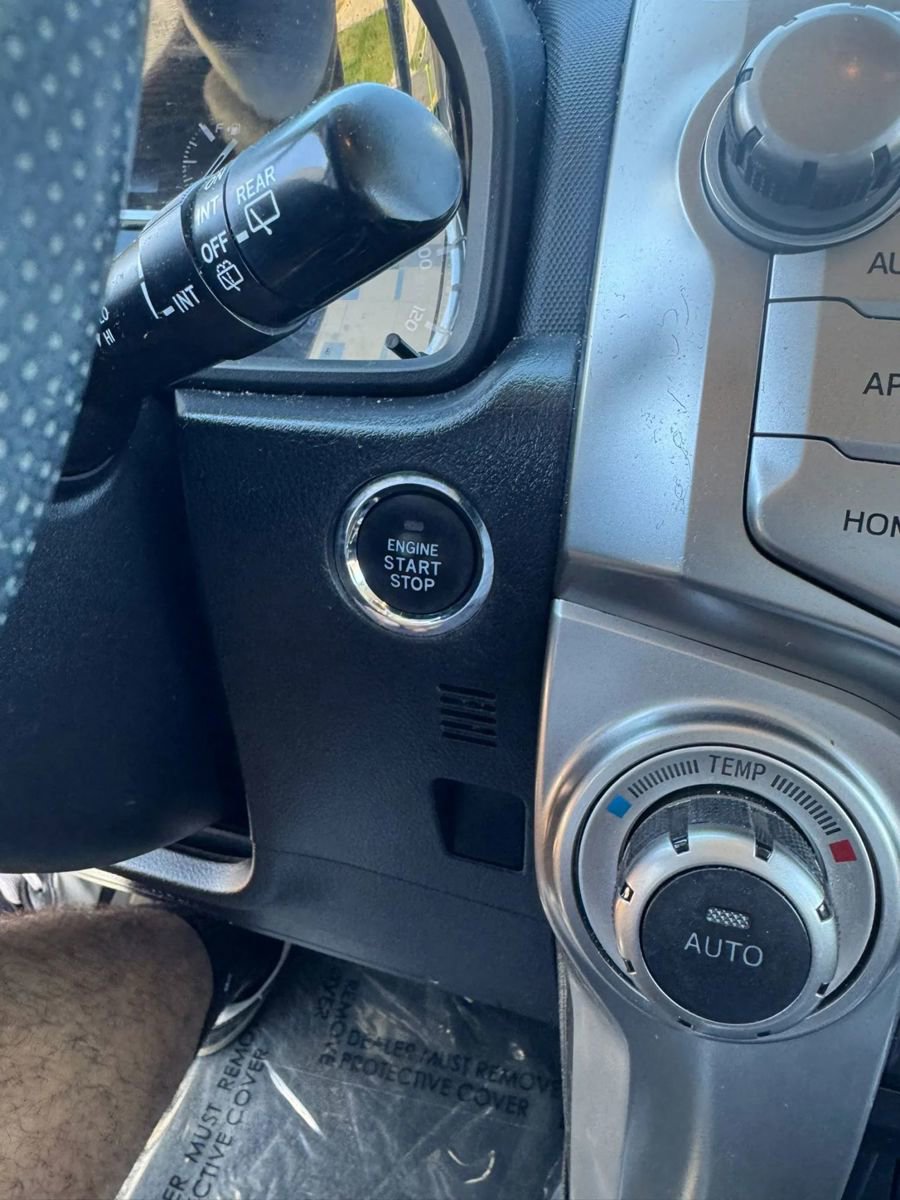 Used 2017 Toyota 4Runner Limited image 50