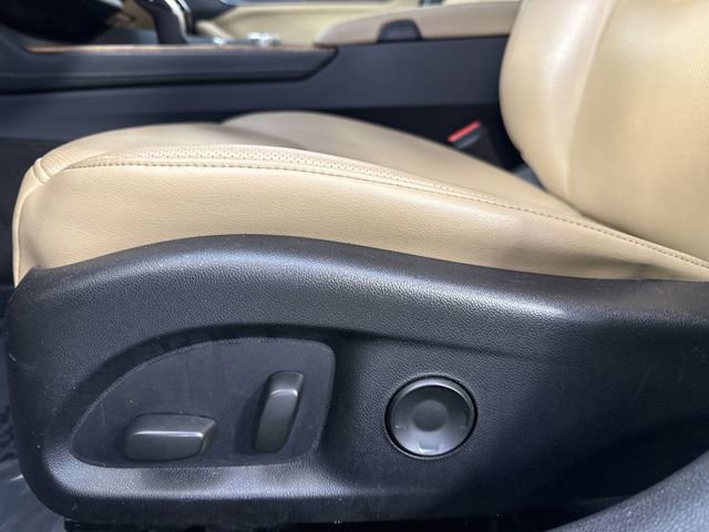 Used 2020 Cadillac CT5 Premium Luxury w/ Climate Package AWD/4WD image 21