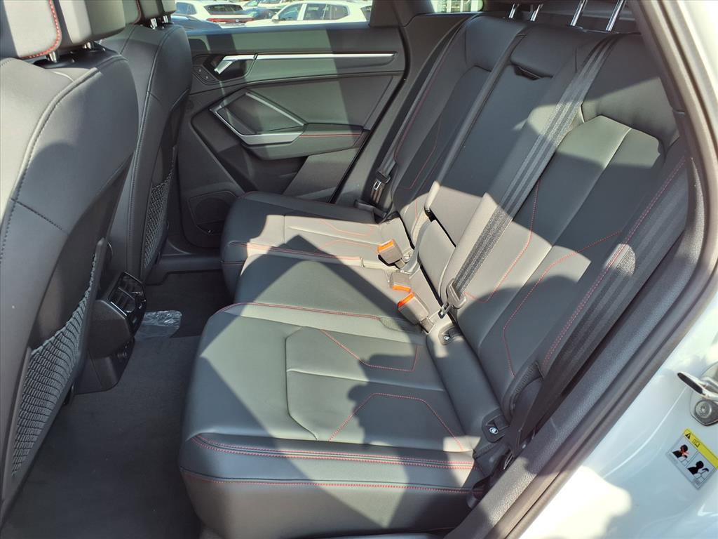 New 2025 Audi Q3 2.0T Premium Plus image 7