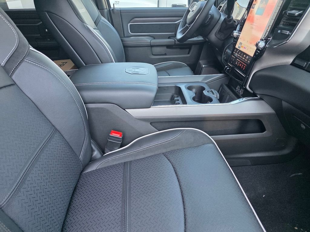 New 2026 RAM 3500 Laramie AWD/4WD image 12