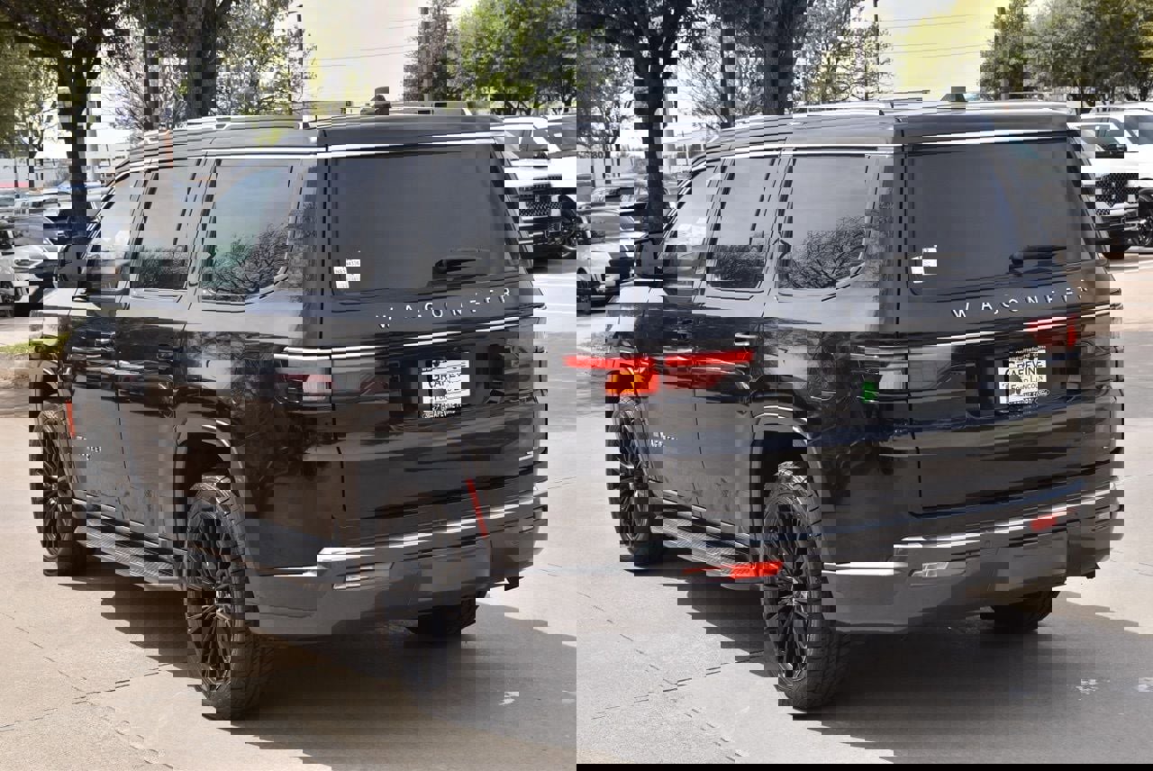 Used 2022 Jeep Wagoneer Series III w/ Rear Seat Video Group 1 image 10