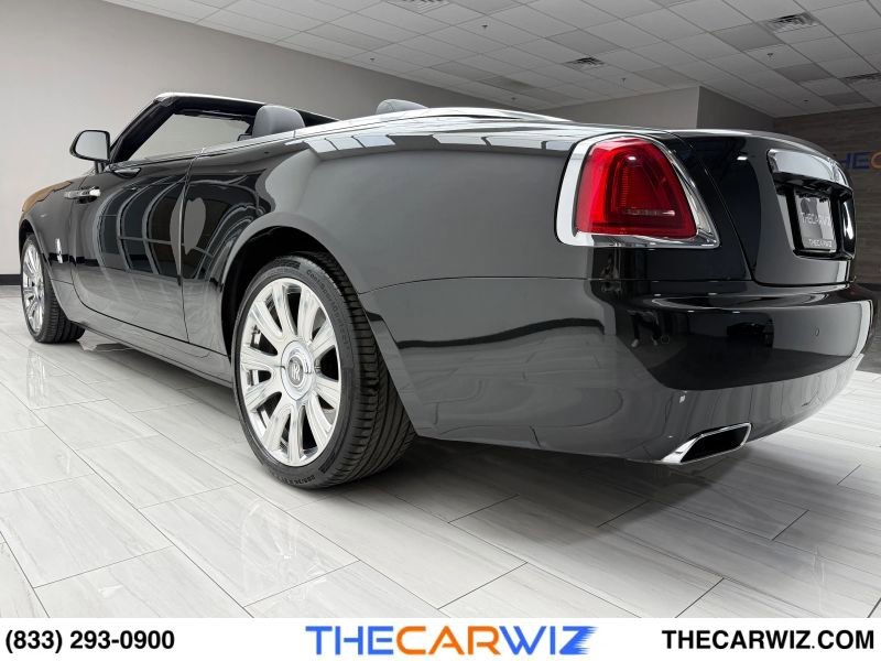 Used 2019 Rolls-Royce Dawn image 18