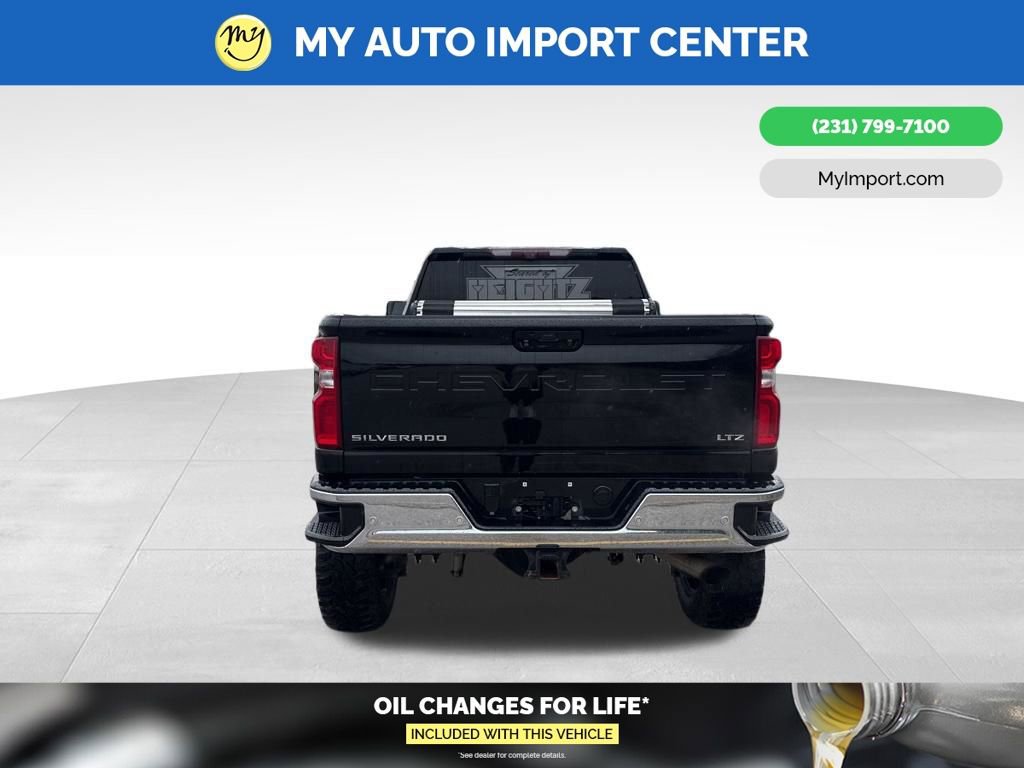 Used 2020 Chevrolet Silverado 2500 LTZ AWD/4WD image 6