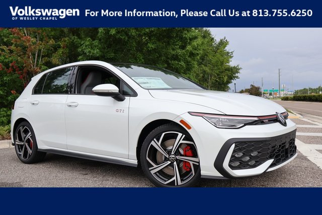 New 2025 Volkswagen GTI SE image 1