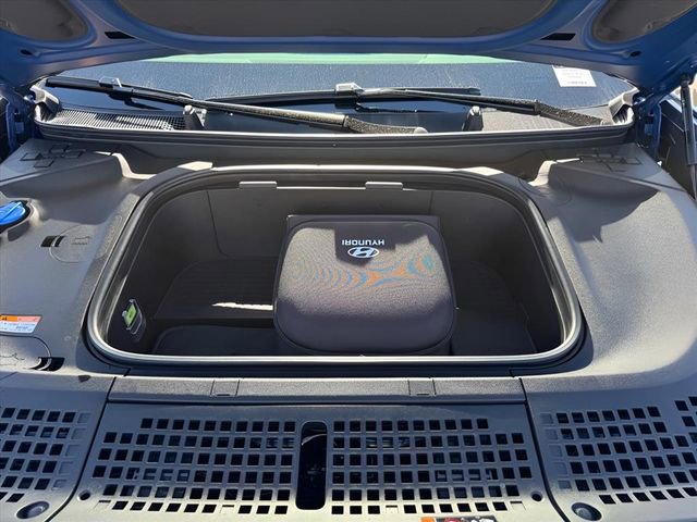New 2026 Hyundai Ioniq 9 Limited image 9