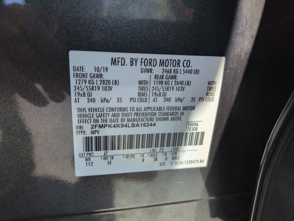 Used 2020 Ford Edge Titanium AWD/4WD image 29
