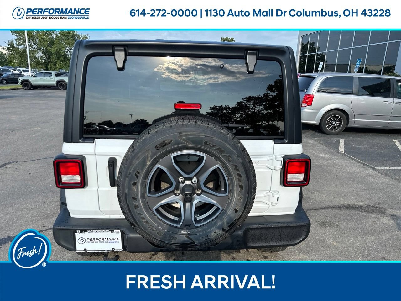 Used 2023 Jeep Wrangler Unlimited Sport w/ Uconnect 4C Nav & Sound Group AWD/4WD image 5