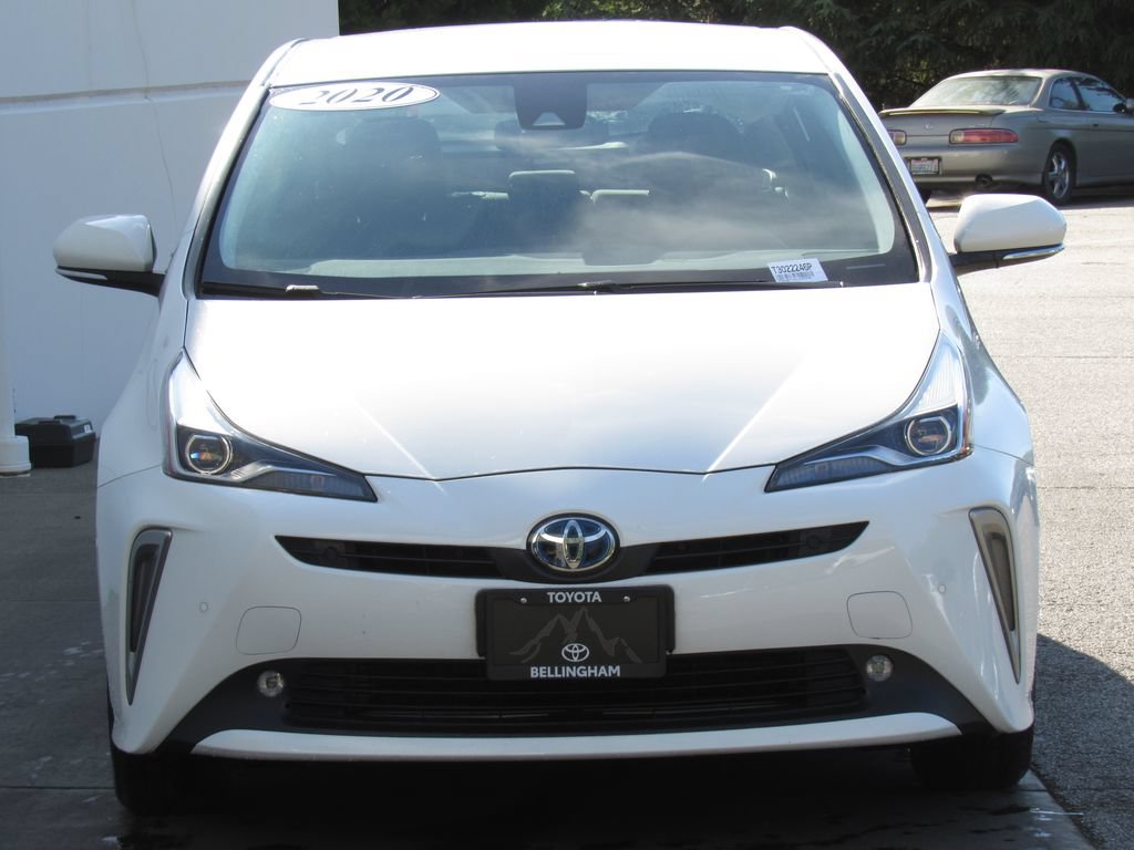 Certified 2020 Toyota Prius LE AWD/4WD image 3
