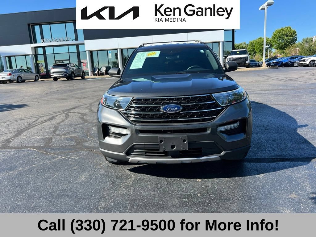 Used 2020 Ford Explorer XLT w/ Equipment Group 202A RWD image 3