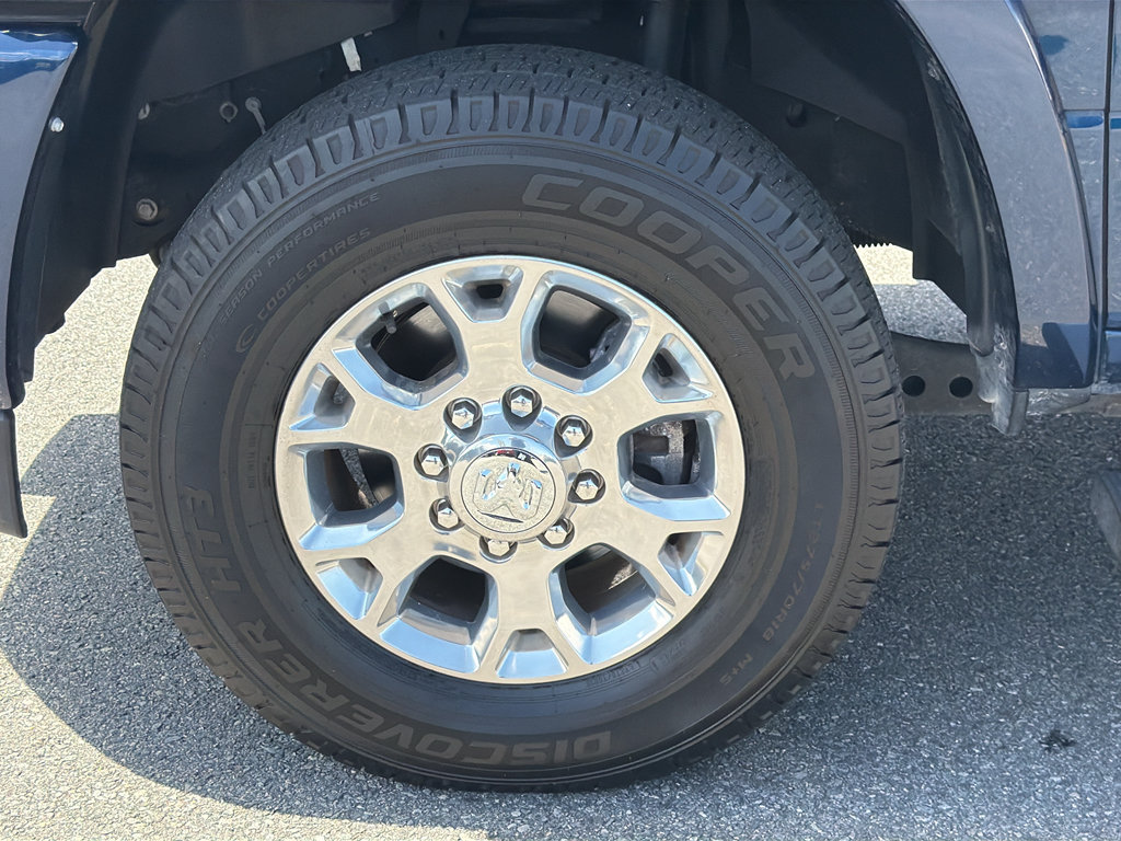 Used 2022 RAM 2500 Laramie AWD/4WD image 36