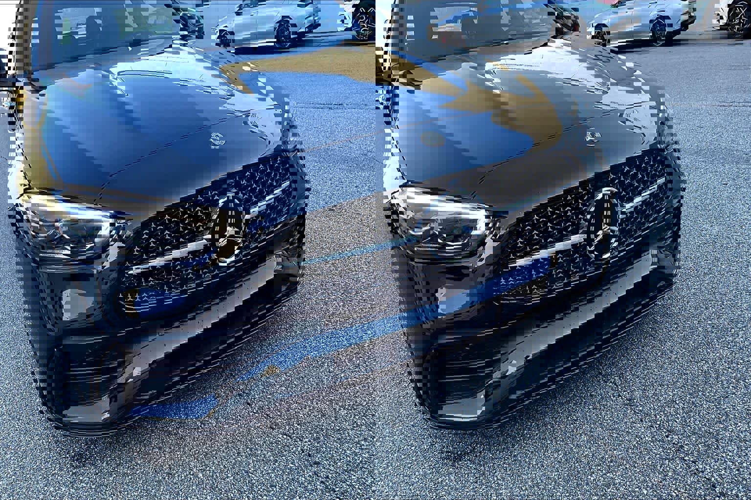 Used 2025 Mercedes-Benz C 300 4MATIC Sedan image 28