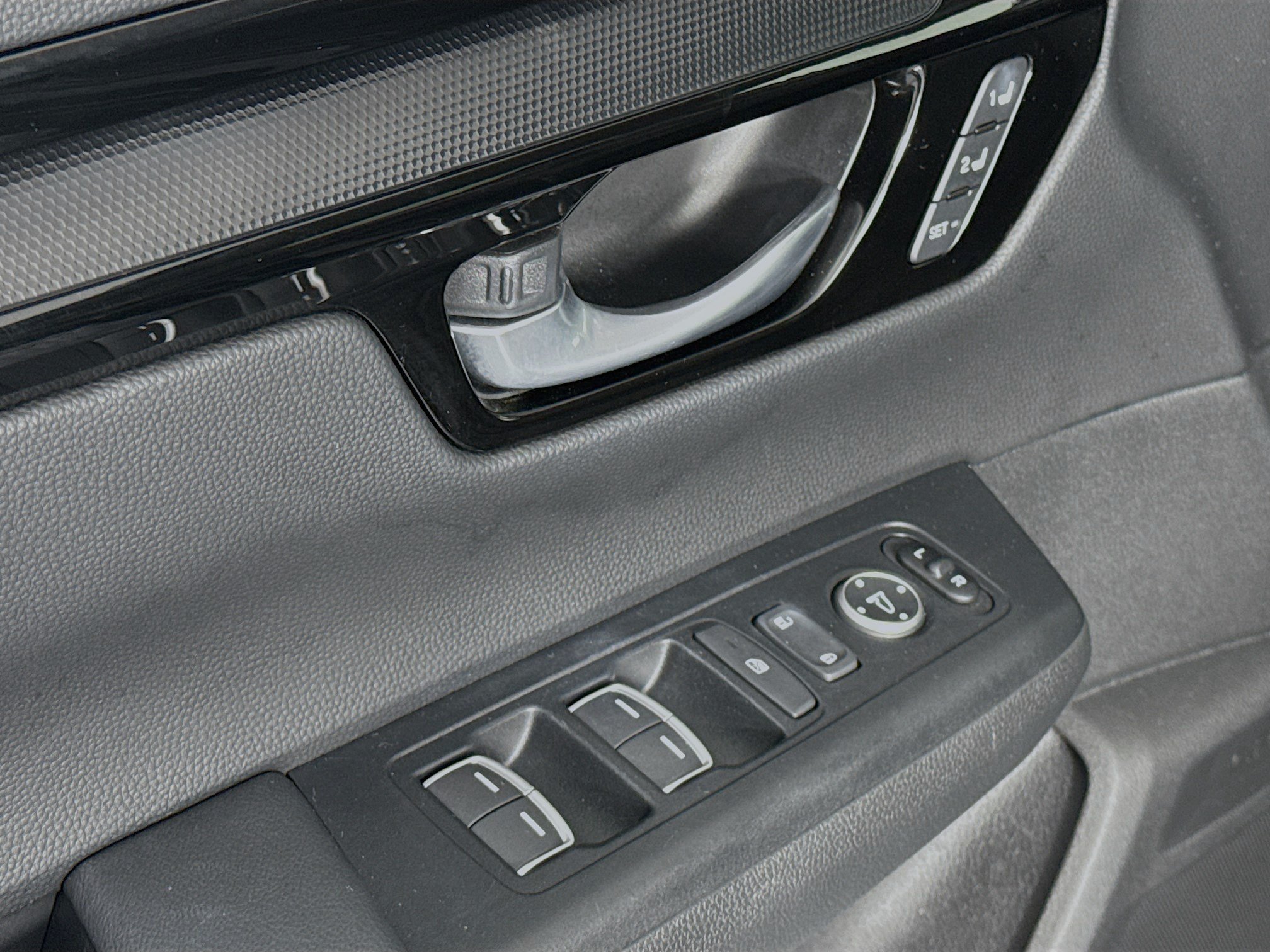 Certified 2024 Honda CR-V EX-L image 17
