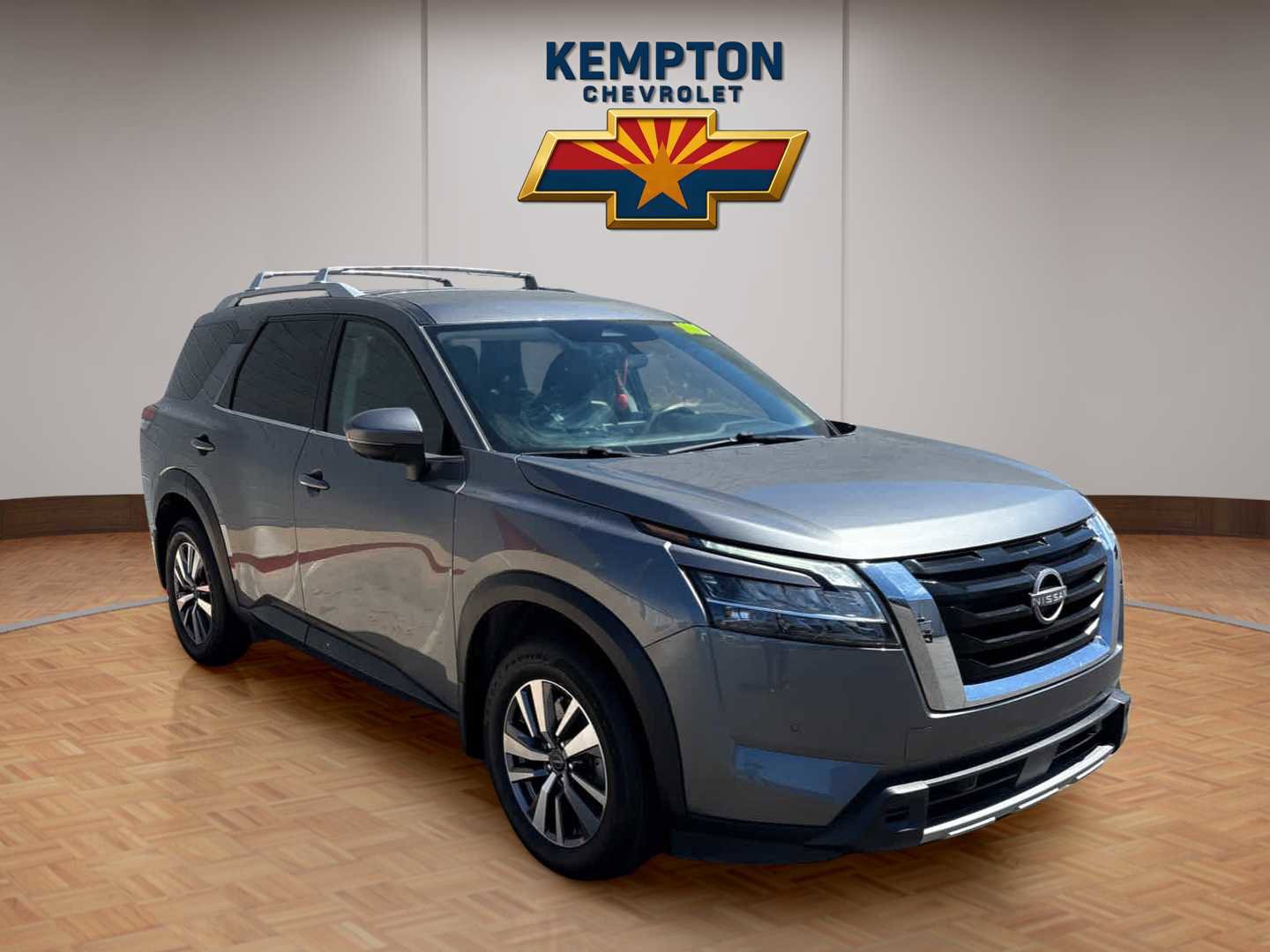 Used 2023 Nissan Pathfinder SL image 8