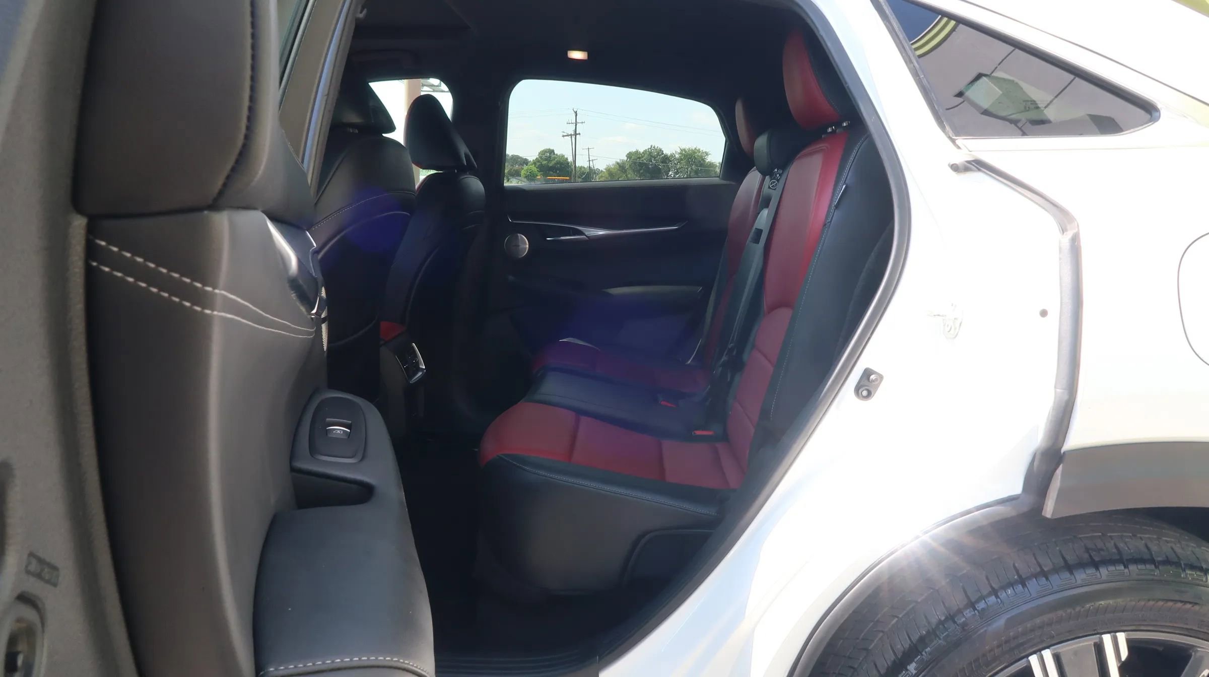 Used 2023 INFINITI QX55 Sensory w/ Lighting Package image 19