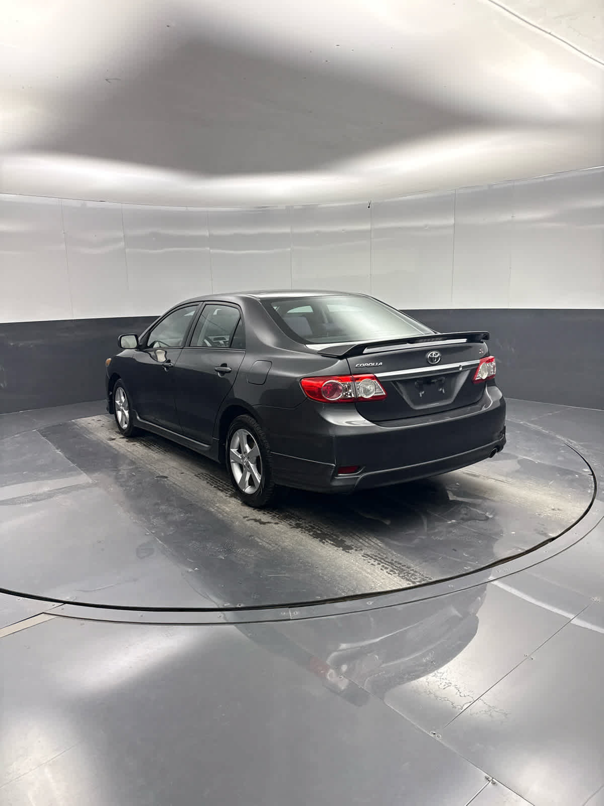 Used 2012 Toyota Corolla S FWD image 27
