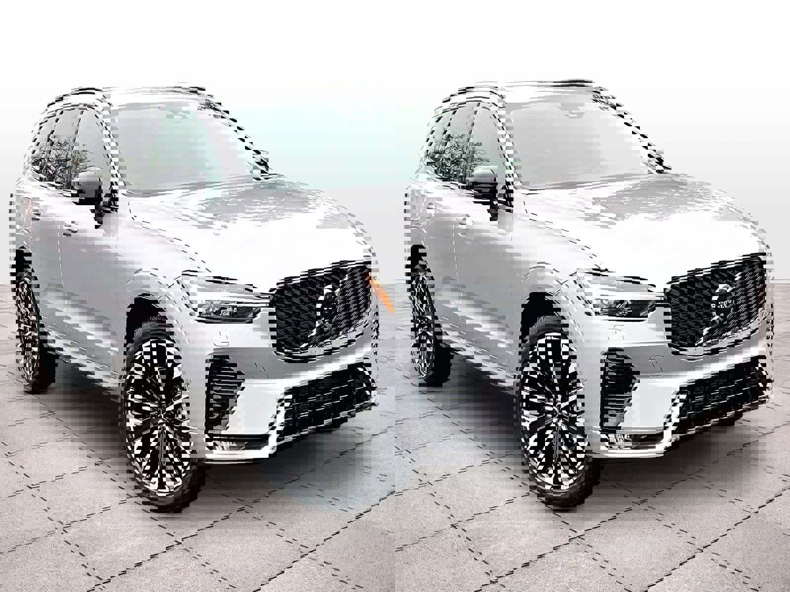 Used 2026 Volvo XC60 B5 Ultra w/ Climate Package image 2