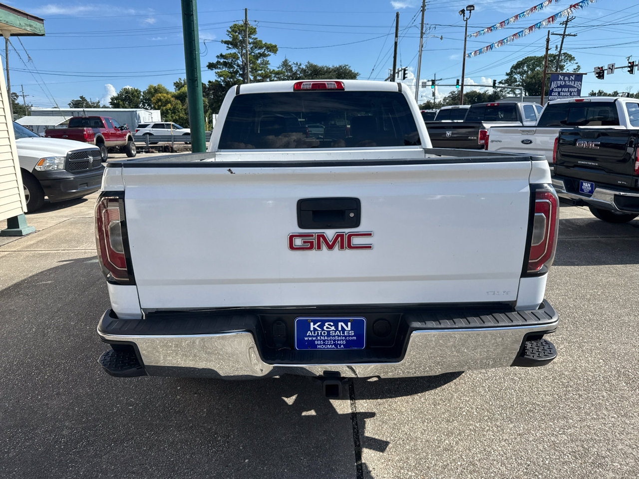 Used 2017 GMC Sierra 1500 SLT w/ SLT Premium Package image 6