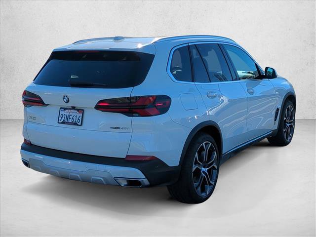 Used 2025 BMW X5 sDrive40i w/ Parking Assistance Package image 5