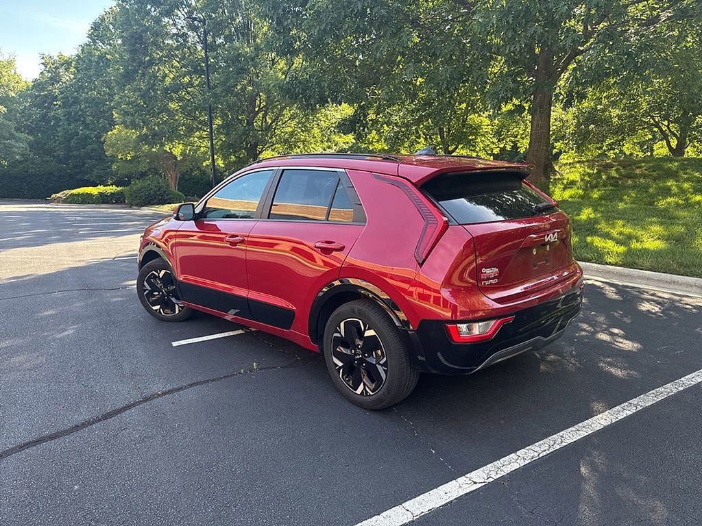 Used 2024 Kia Niro Wind FWD image 4