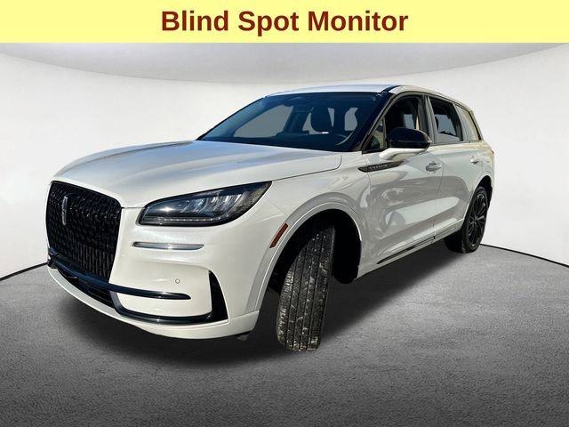 Used 2025 Lincoln Corsair AWD w/ Equipment Group 101A image 5