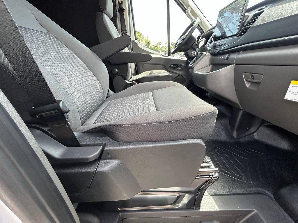New 2026 Ford Transit 250 148 High Roof w/ Load Area Protection Package RWD image 21