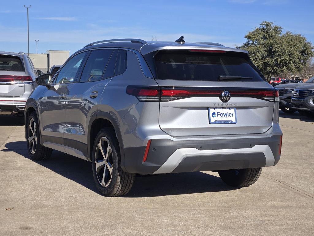 New 2026 Volkswagen Tiguan SE image 3