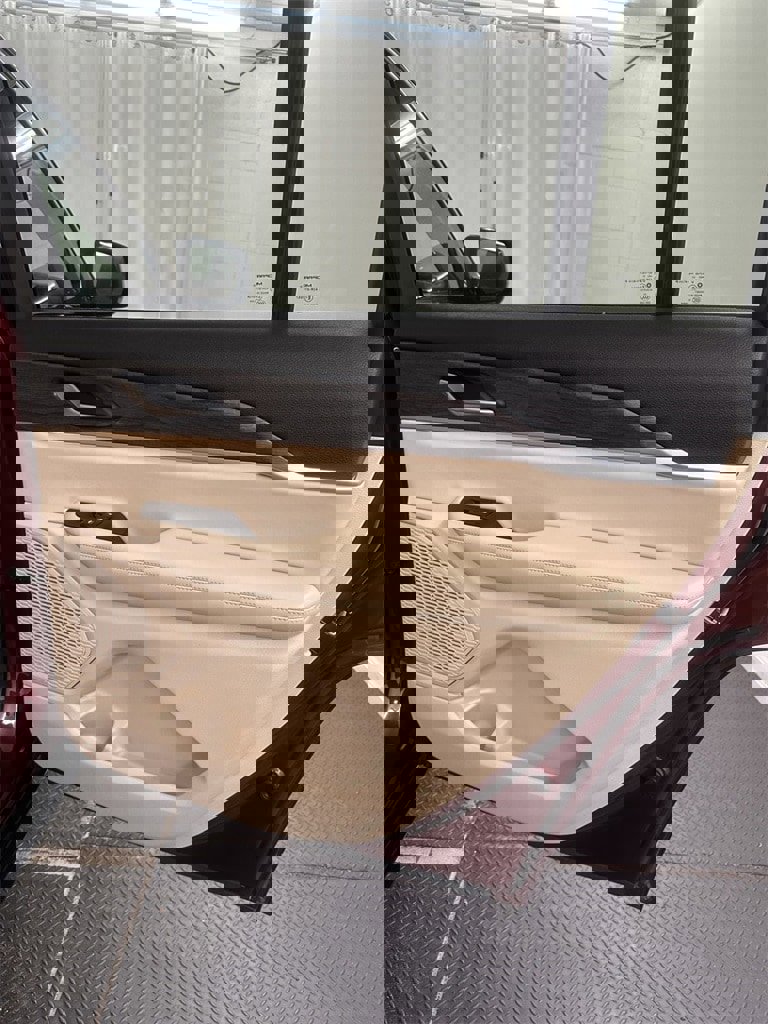 Used 2023 Jeep Grand Cherokee L Limited w/ Trailer Tow Group (B) image 39