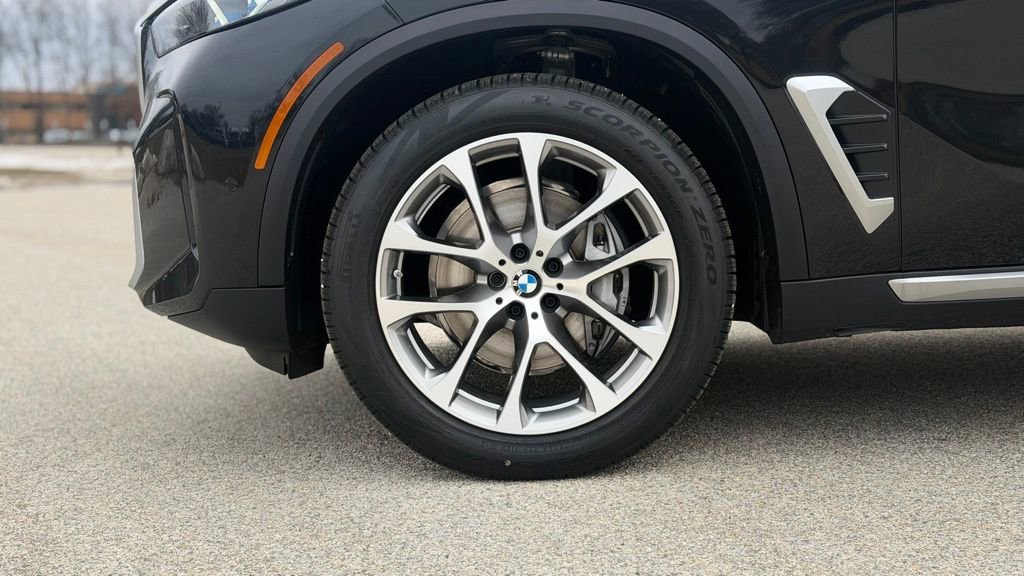 New 2026 BMW X5 xDrive40i image 2