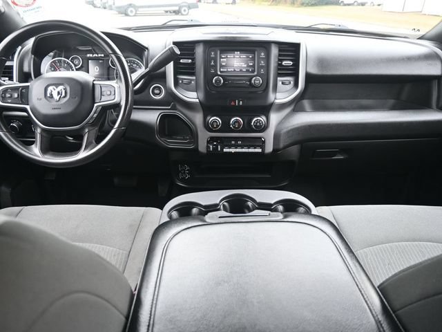 Used 2024 RAM 3500 SLT w/ Quick Order Package 2YG SLT AWD/4WD image 16