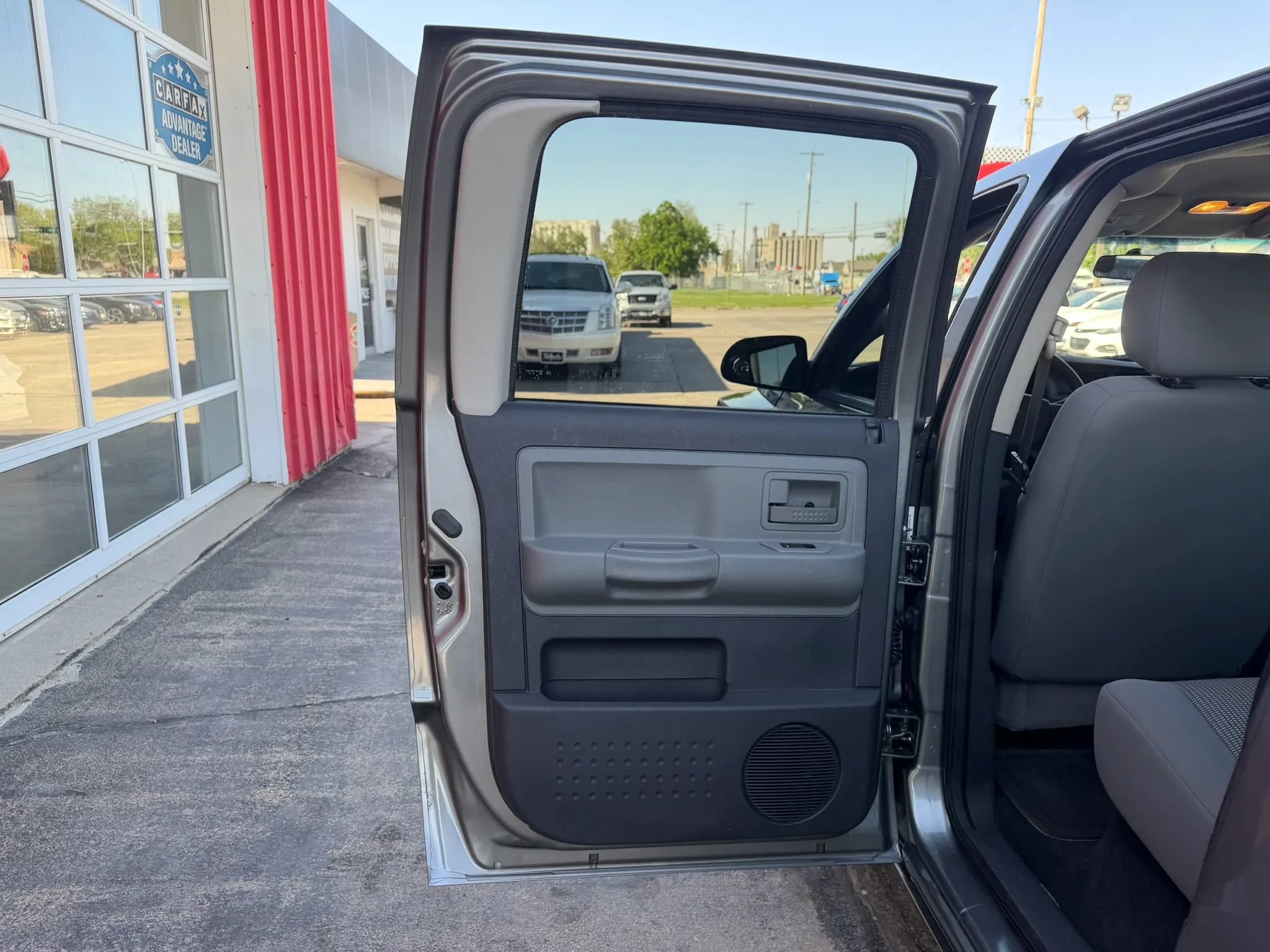Used 2010 Dodge Dakota Big Horn AWD/4WD image 11