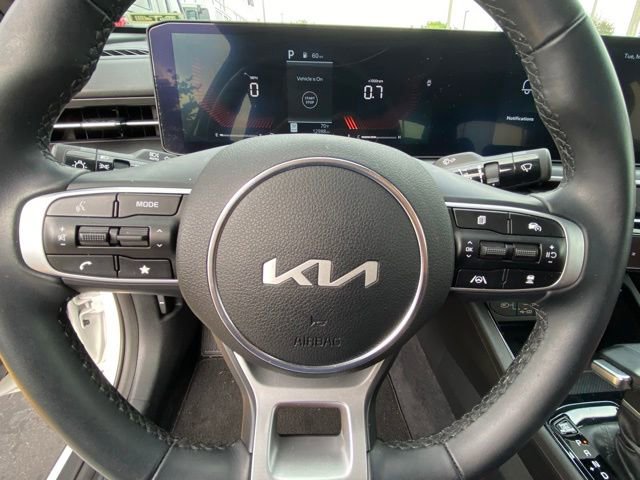 Used 2025 Kia K5 GT-Line w/ GT-Line Premium Package image 18