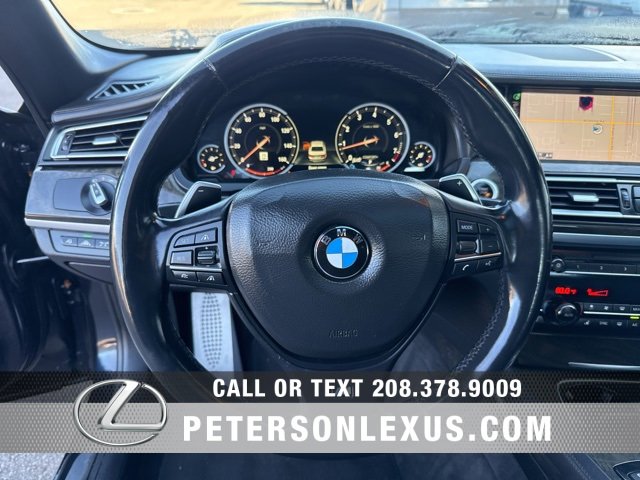 Used 2015 BMW 750i image 24