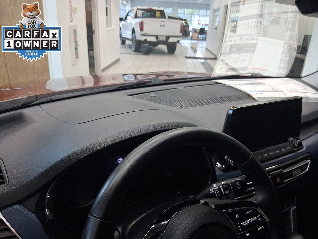 Used 2023 Kia Seltos S w/ Navigation Package FWD image 2