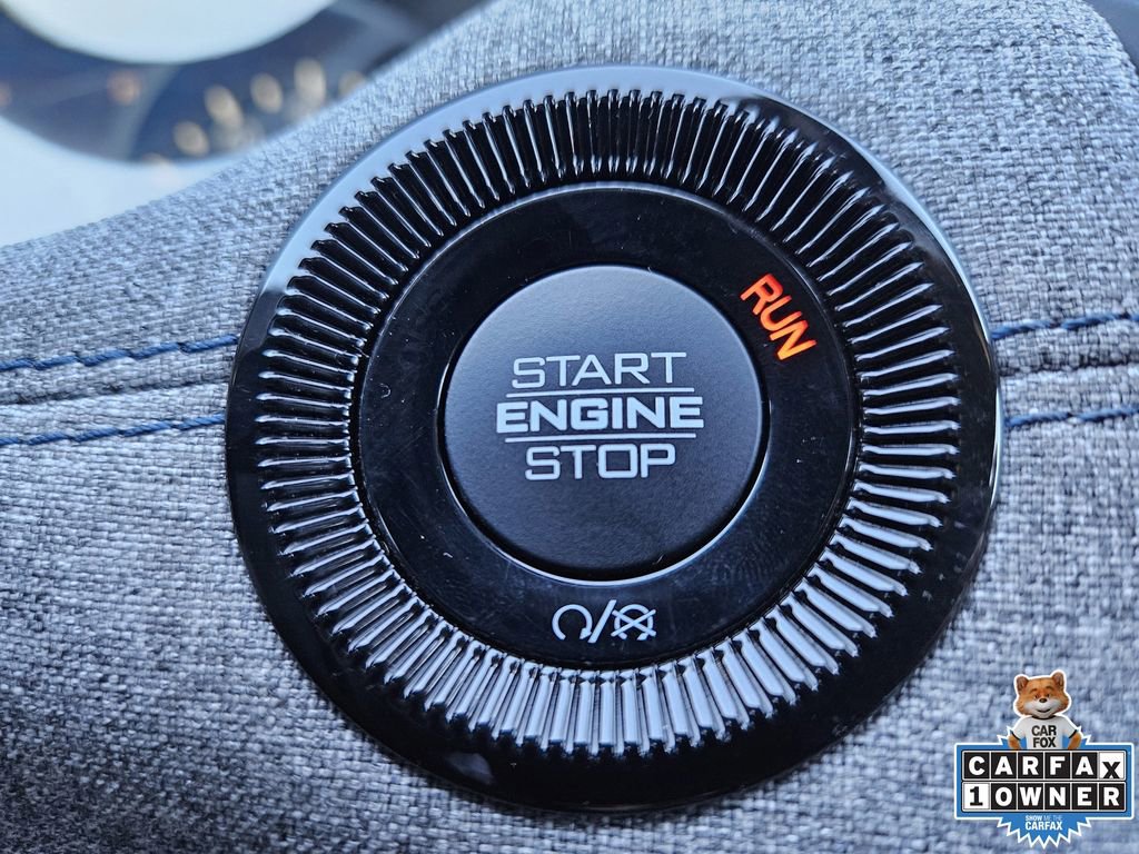 Used 2023 Jeep Compass Latitude image 25